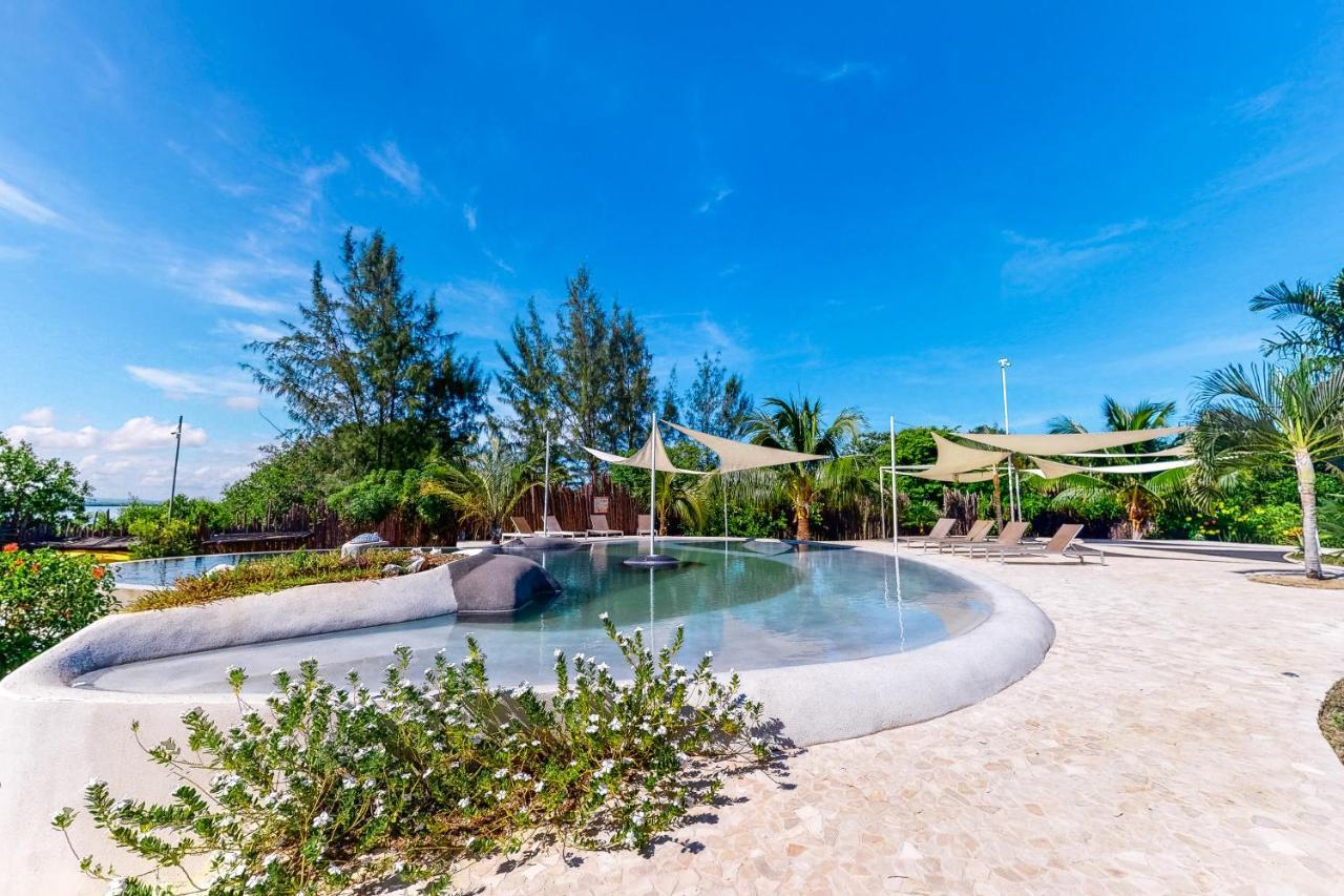 Dolphin @ Swan Villas Maya Beach Екстер'єр фото